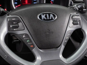 Седан Kia Rio 2015 года, 1280000 рублей, Тюмень