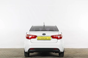 Седан Kia Rio 2013 года, 839000 рублей, Тюмень