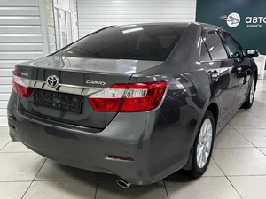 Седан Toyota Camry 2014 года, 1650000 рублей, Ачинск