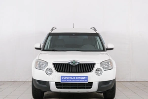Внедорожник Skoda Yeti 2011 года, 959000 рублей, Красноярск