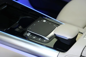 Внедорожник Mercedes-benz GLA-класс 2020 года, 3889000 рублей, Омск