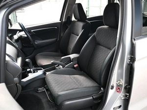 Хетчбэк Honda Fit 2016 года, 1229000 рублей, Кирилловка