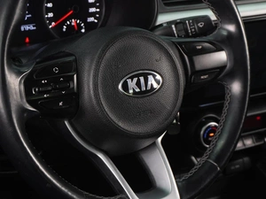 Седан Kia Rio 2018 года, 1537000 рублей, Воронеж