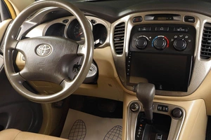 Внедорожник Toyota Highlander 2003 года, 949000 рублей, Тюмень