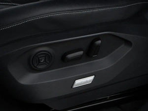 Внедорожник Volkswagen Touareg 2019 года, 5250050 рублей, Москва