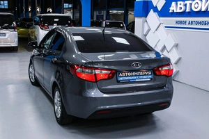 Хетчбэк Kia Rio 2012 года, 833000 рублей, Солонцы
