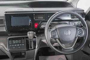 Минивэн Honda Stepwgn 2016 года, 1979000 рублей, Кемерово