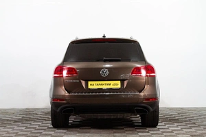 Внедорожник Volkswagen Touareg 2011 года, 1749000 рублей, Сургут