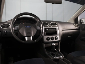 Седан Ford Focus 2007 года, 450000 рублей, Омск