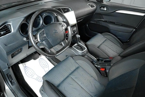 Хетчбэк Citroen C4 2012 года, 699000 рублей, Тюмень