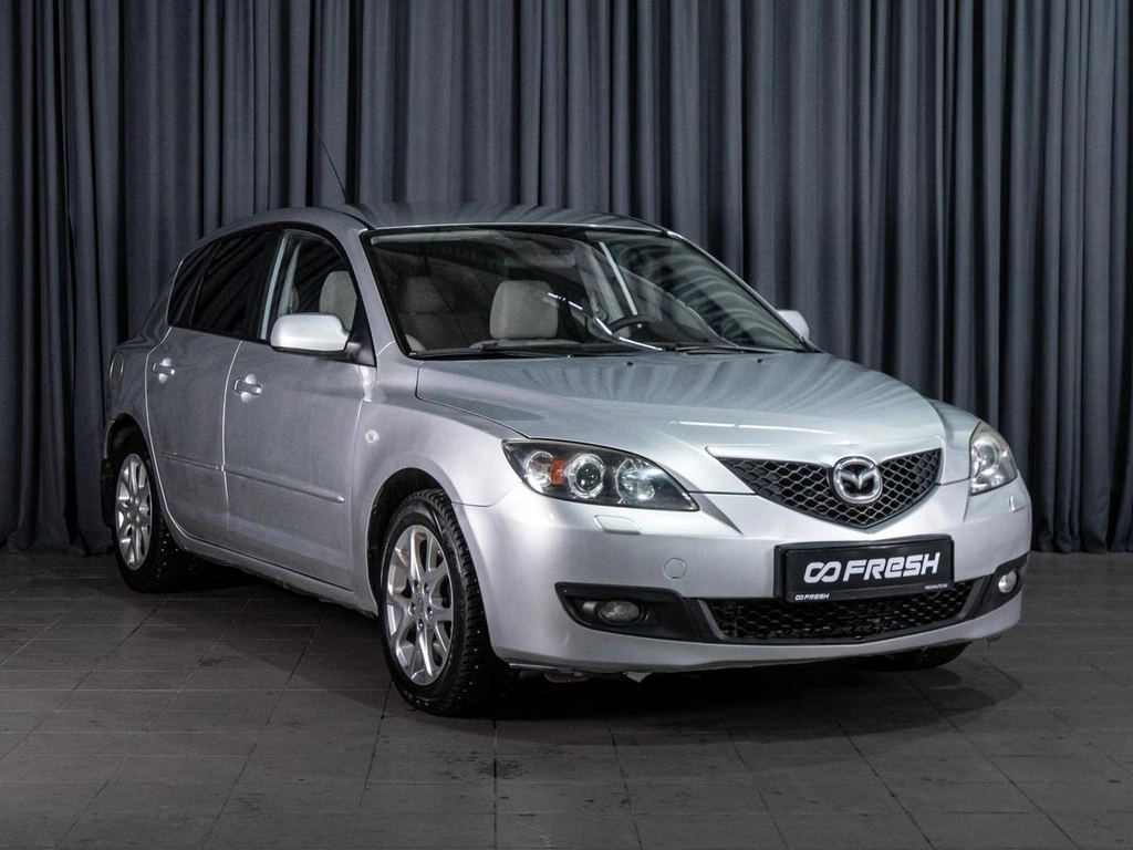 Хетчбэк Mazda 3 2008 года, 720000 рублей, Волгоград