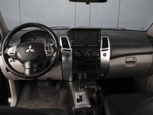 Внедорожник Mitsubishi Pajero Sport 2010 года, 1350000 рублей, Омск