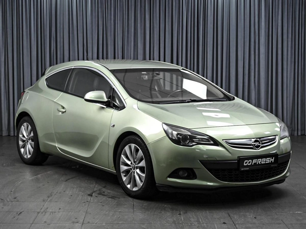 Хетчбэк Opel Astra GTC 2012 года, 940000 рублей, Ставрополь