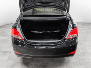 Седан Hyundai Solaris 2016 года, 1200000 рублей, Красноярск