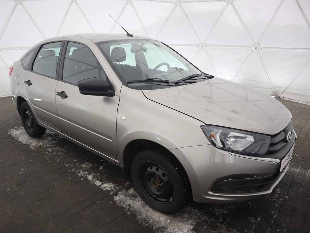 Лифтбек ВАЗ (LADA) Granta 2021 года, 865000 рублей, Орёл