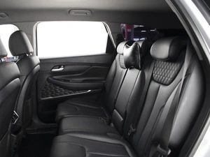 Внедорожник Hyundai Santa Fe 2019 года, 2790000 рублей, Омск