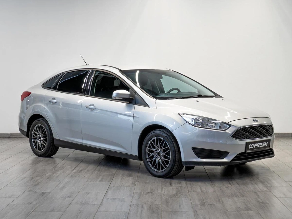 Хетчбэк Ford Focus 2018 года, 979000 рублей, Саратов