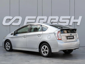 Лифтбек Toyota Prius 2012 года, 1220000 рублей, Краснодар