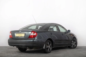 Седан Toyota Camry 2003 года, 839000 рублей, Томск