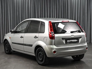 Хетчбэк Ford Fiesta 2007 года, 379000 рублей, Ставрополь