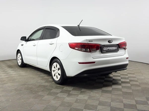 Седан Kia Rio 2016 года, 867100 рублей, Казань