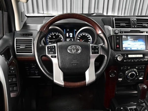 Внедорожник Toyota Land Cruiser Prado 2013 года, 3640000 рублей, Ставрополь