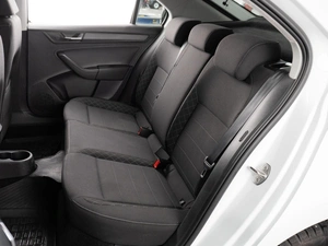 Лифтбек Skoda Rapid 2021 года, 1599000 рублей, Тюмень
