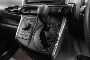 Минивэн Toyota Wish 2012 года, 1379000 рублей, Новокузнецк