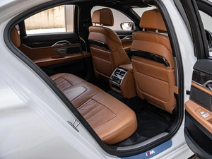 Седан BMW 7 серия 2017 года, 3100000 рублей, Краснодар