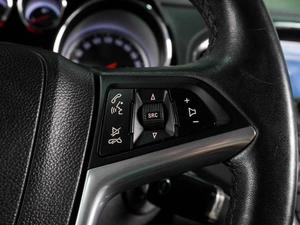 Хетчбэк Opel Astra 2010 года, 619000 рублей, Воронеж