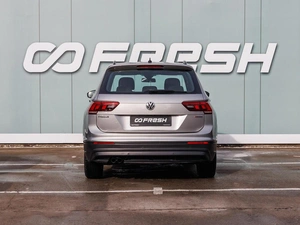 Внедорожник Volkswagen Tiguan 2020 года, 2450000 рублей, Большой Сочи