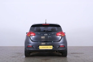 Хетчбэк Kia Ceed 2014 года, 1189000 рублей, Омск