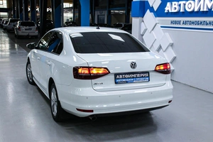 Седан Volkswagen Jetta 2016 года, 1098000 рублей, Солонцы