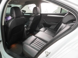 Лифтбек Skoda Superb 2019 года, 2129000 рублей, Воронеж