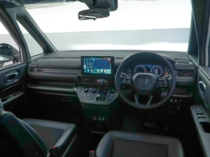 Минивэн Honda Stepwgn 2024 года, 3799777 рублей, Москва