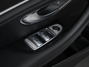Седан Mercedes-benz E-класс 2017 года, 2699077 рублей, Москва