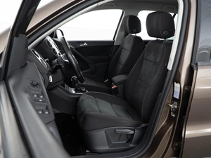 Внедорожник Volkswagen Tiguan 2016 года, 1469077 рублей, Москва