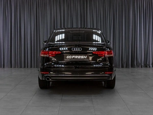 Седан Audi A4 2016 года, 2199000 рублей, Тюмень
