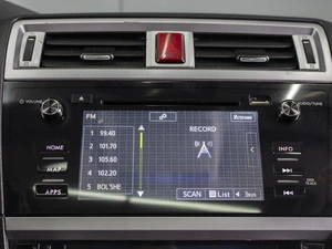 Универсал Subaru Outback 2015 года, 1950000 рублей, Омск