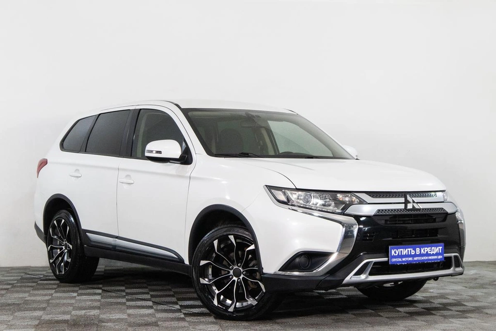 Внедорожник Mitsubishi Outlander 2018 года, 1859000 рублей, Сургут