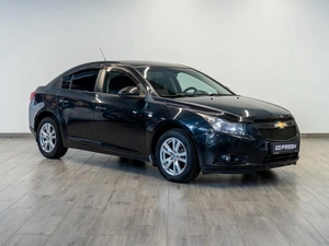 Седан Chevrolet Cruze 2012 года, 799000 рублей, Саратов
