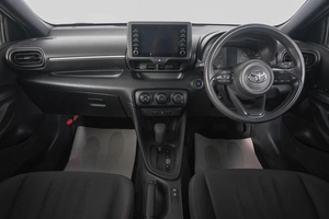 Хетчбэк Toyota Yaris 2020 года, 1149000 рублей, Кемерово