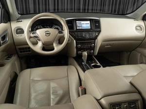 Внедорожник Nissan Pathfinder 2016 года, 2889000 рублей, Тюмень