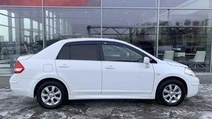 Седан Nissan Tiida 2013 года, 756000 рублей, Солонцы