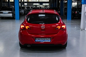 Хетчбэк Opel Astra 2011 года, 698000 рублей, Солонцы
