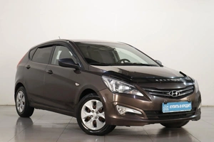 Хетчбэк Hyundai Solaris 2015 года, 859000 рублей, Челябинск
