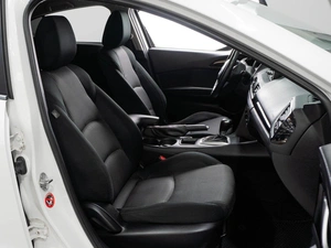 Седан Mazda 3 2014 года, 1329000 рублей, Тюмень