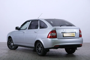 Хетчбэк ВАЗ (LADA) Priora 2010 года, 349000 рублей, Омск
