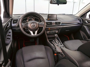 Седан Mazda 3 2014 года, 1398000 рублей, Краснодар