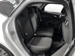 Хетчбэк Ford Focus 2015 года, 985000 рублей, Казань